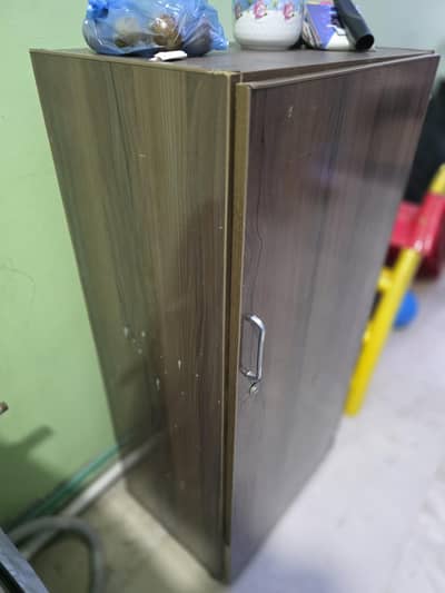 4 Feet Tall Almari / Shelf