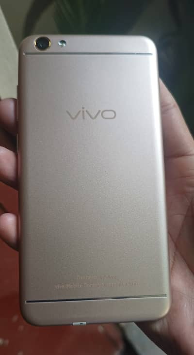 Vivo Y66 Dual Sim 4+64 GB ( Contact WhatsApp Only. No OLX CHAT)