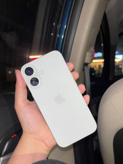 [iphone 16 jv with box . under apple warranty. 100health ]
