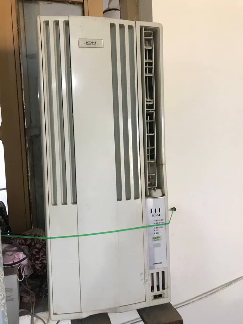 Window AC 0