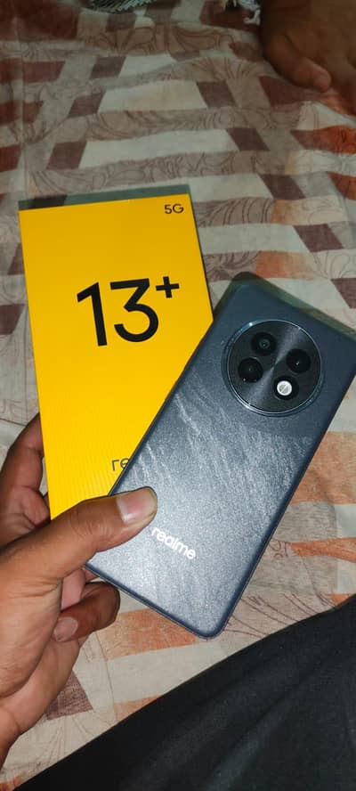 Realme 13 plus 5g 12/256