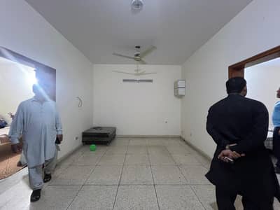 5 marla house for sale in johar town block A1 double kitchen double unit