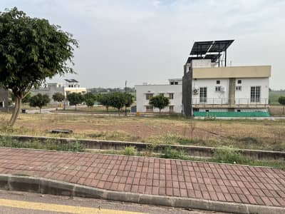 8 Marla Boulevard Plot For Sale On Road 2 Sector F-1 Bahria Enclave Islamabad