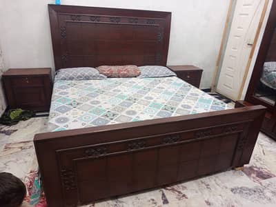 King Bed for Sale in Good Condition