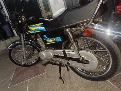 Honda 125  model 2014 showroom condition Home Use