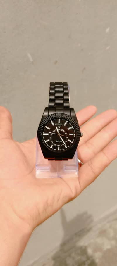 Black Luxury Men’s Watch | Stylish Metal Strap | Premium Look