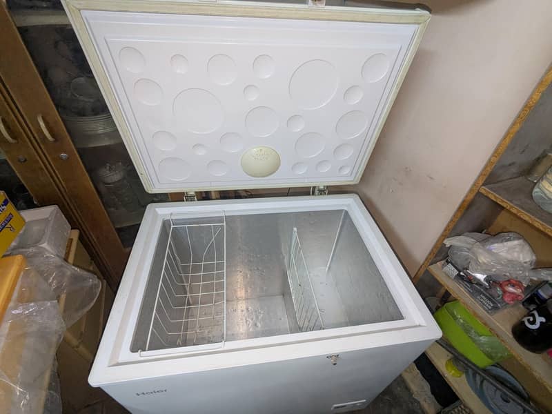 Haier deepfreezer  mint condition 4