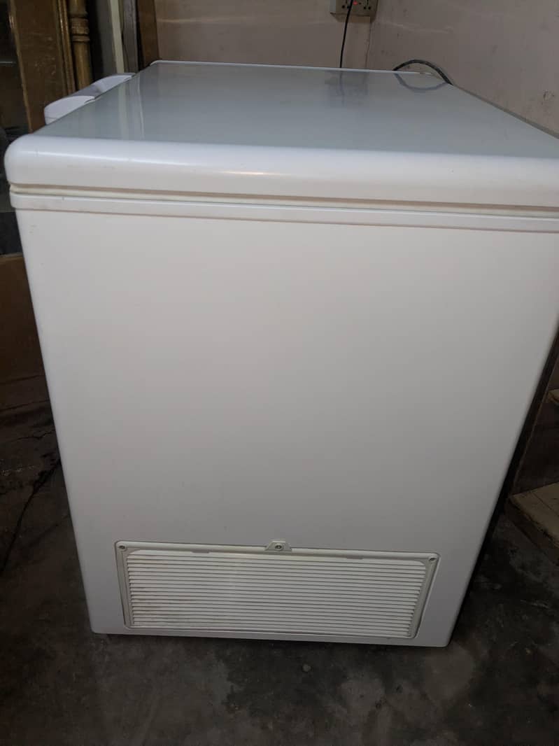 Haier deepfreezer  mint condition 8
