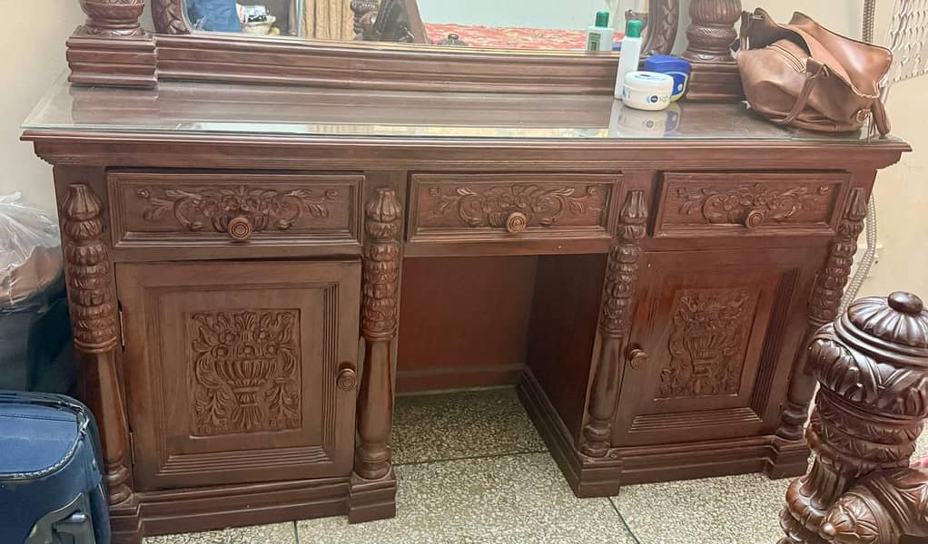 Chinioti King Size Bed 7