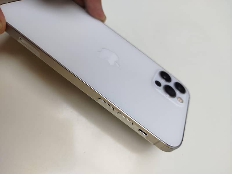 iphone 12 pro 256gb. 2