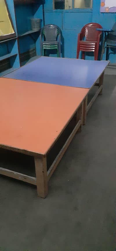Montessori tables