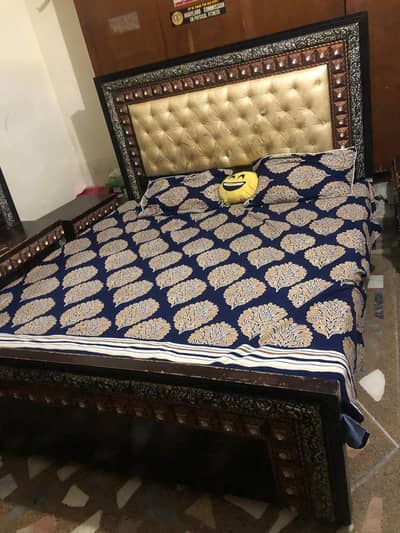 King Size Bed with side tables