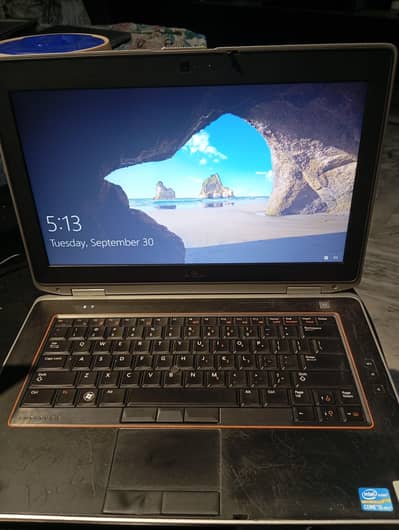 Dell Latitude E 6420-Core i5
