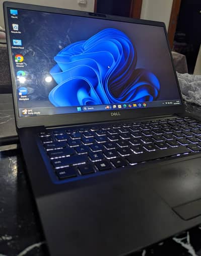Dell Latitude 7400