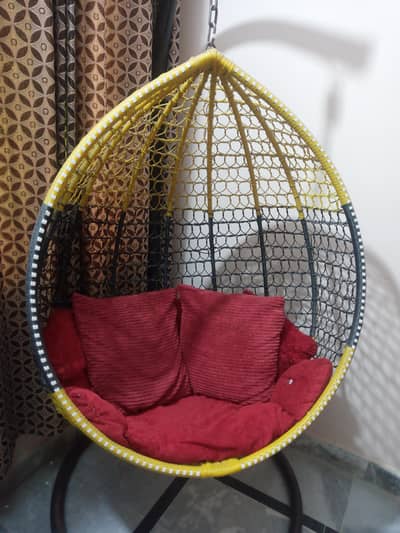 Swing hanging chair