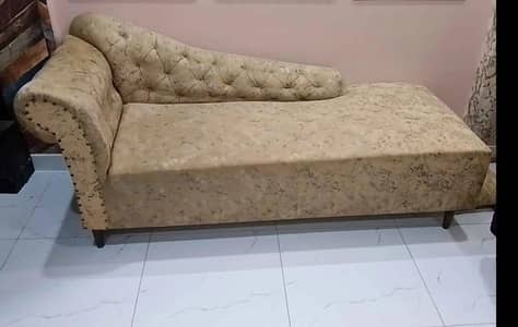 fewan sofa for sell