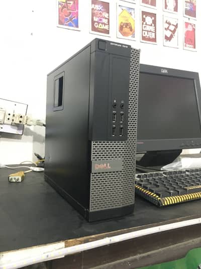 DELL 7010 gaming pc 4GB ram and 300GB MEMORY