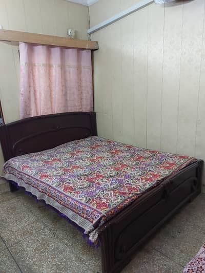 wooden bed | king size bed | bed with daimond form