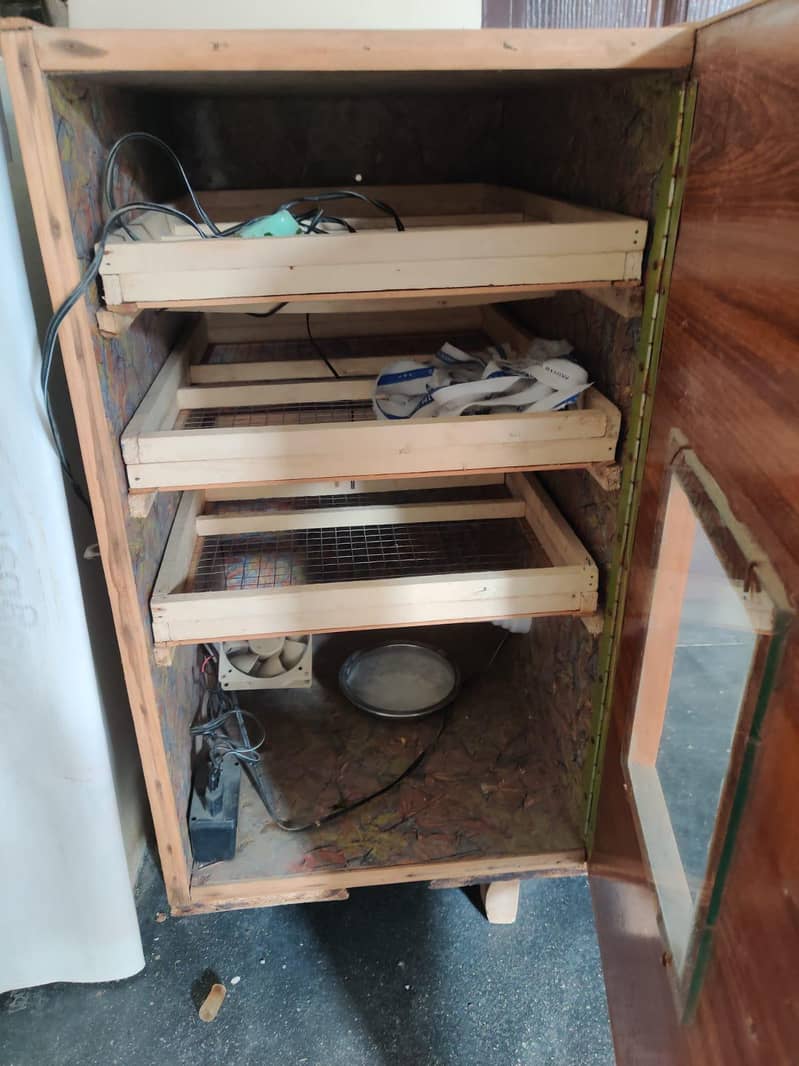 incubator machine 3