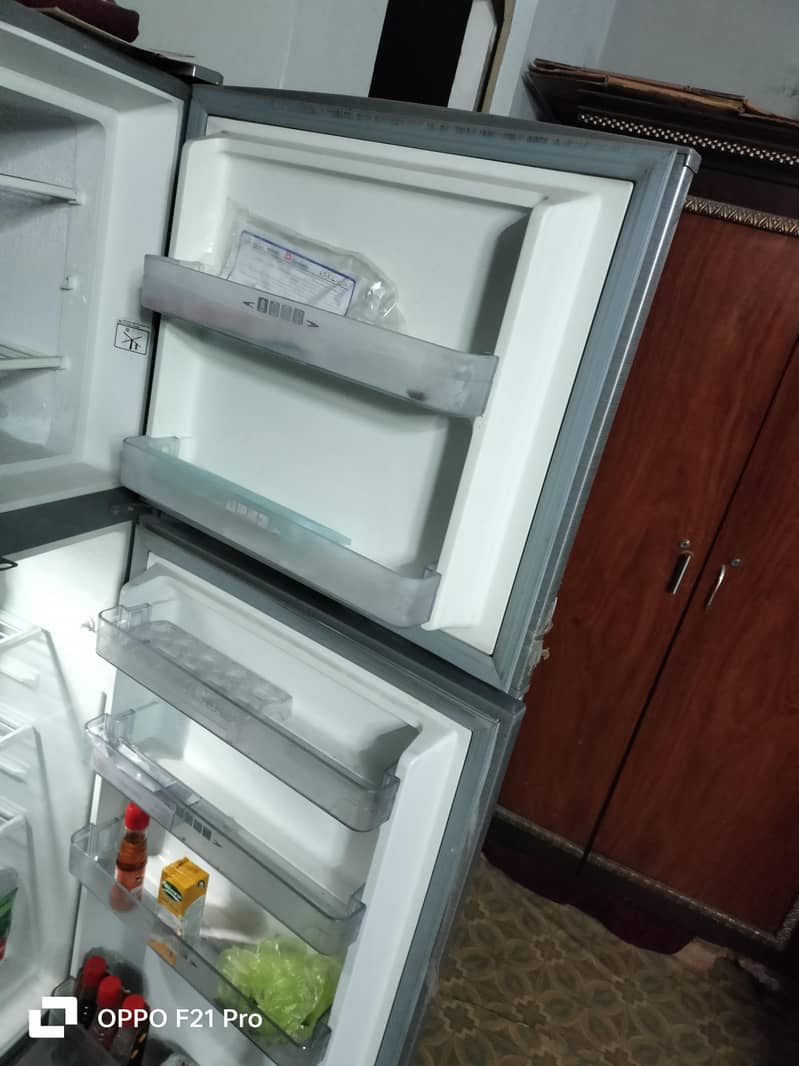 ڈاؤلینس |  ریفریجریٹر برائے فروخت |  بہترین حالت 5