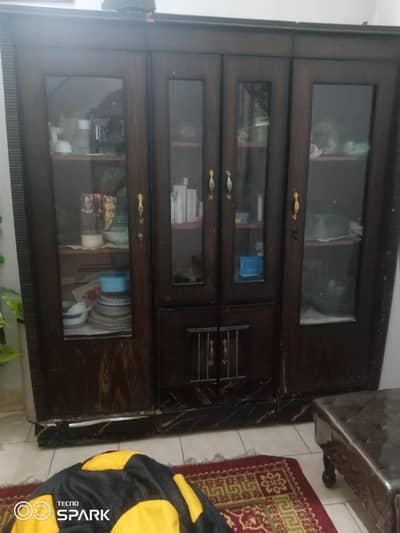 divider in 10/10 condition