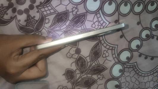 condition 10 bay 10 Ghar me use huwa body clean h