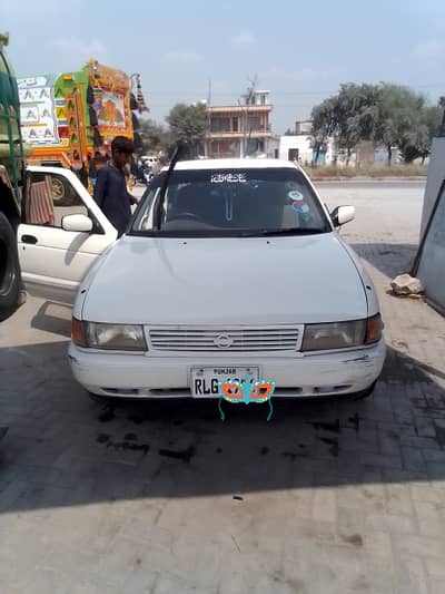 Nissan Sunny 1995