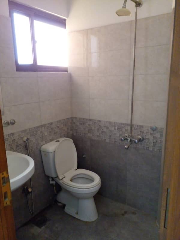 2 Bedroom Flat E-11/2 0