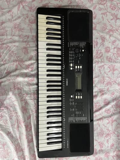 Yamaha PSR E363