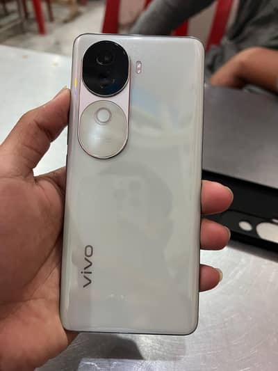 vivo v40e 8/256 only changing