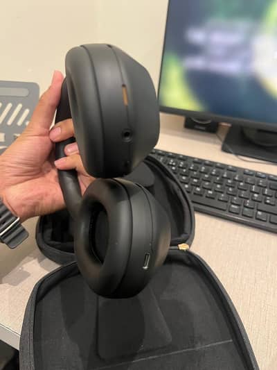 Sony WH-1000XM6 Bluetooth Headphones