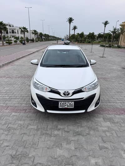 Toyota Yaris Ativ X 1.5 Full start option