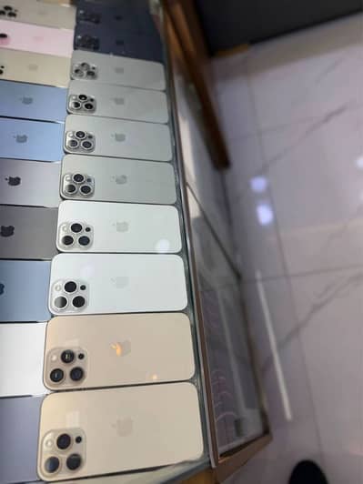 i Phone 8plus, 11,12,13,14,15 pro max on instalment Whatsap 3017395488
