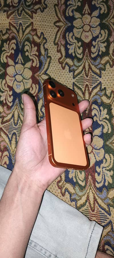 iphone xr converted into 17 pro
