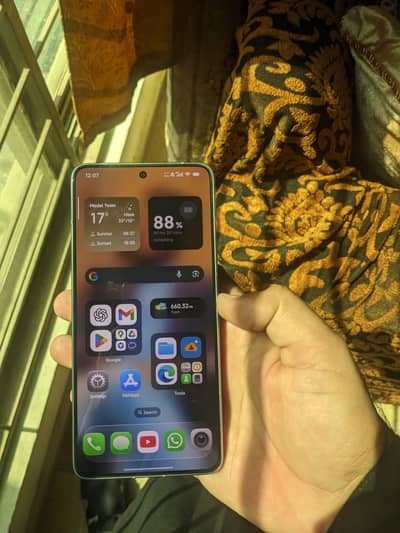 Poco F7 pro / redmi k80 12/256 official PTA snapdragon 8gen3