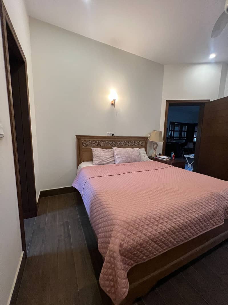 Solid Wood design bed without side tables 4