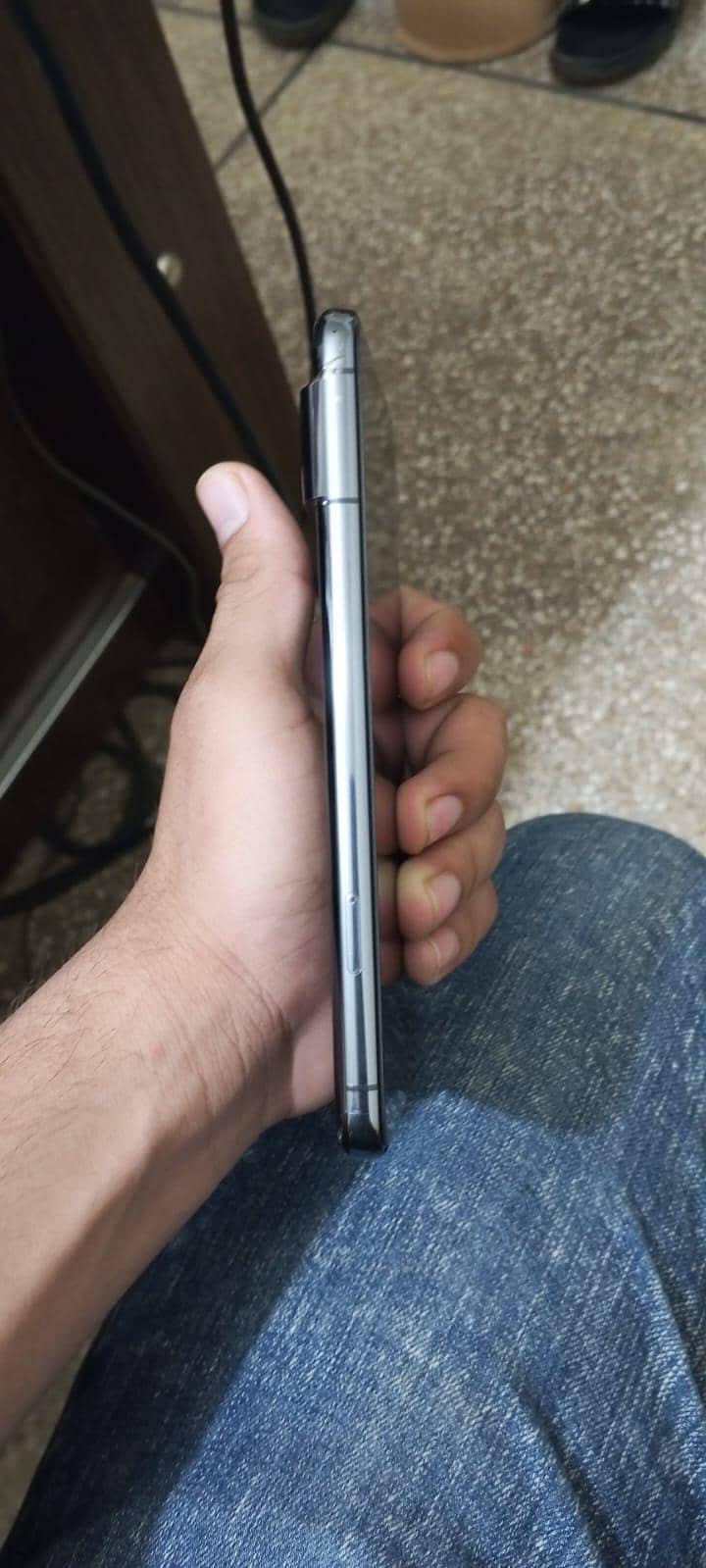 Google pixel 8 pro 5