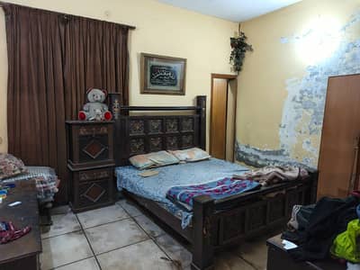 5 Marla Double Storey Used House For Sale in A3 Johar Town phase 1 LHR