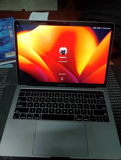 MacBook Pro 2017 with TouchBar