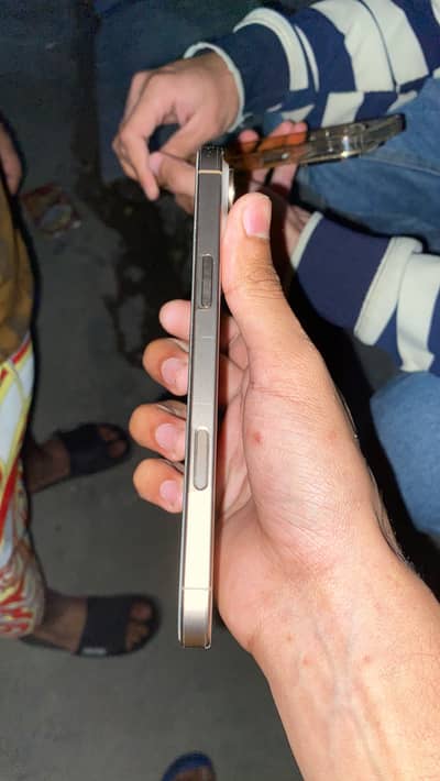 I phone 16 pro max 256 gb