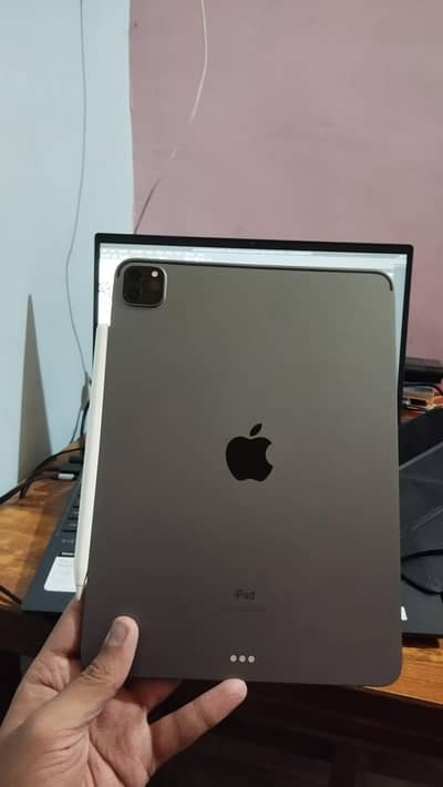 Ipad pro 11 inch 2020 with apple pencil 2nd gen
