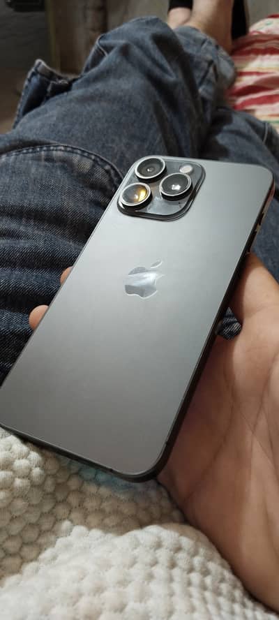 iPhone 15 pro max factory unlock