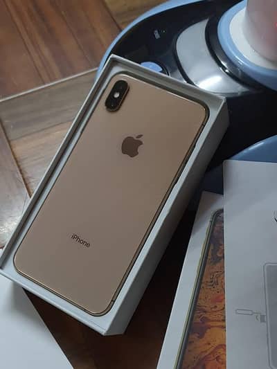 iphone xs max 256 GB PTA approved my WhatsApp number 03414863497