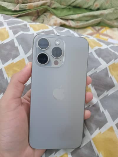 IPhone 15 pro max jv 256gb