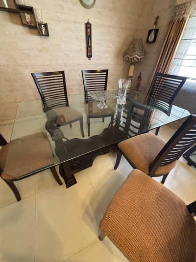 Glass dining table with chairs for sale in karachi