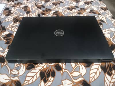 Laptop Dell Latitude 7400