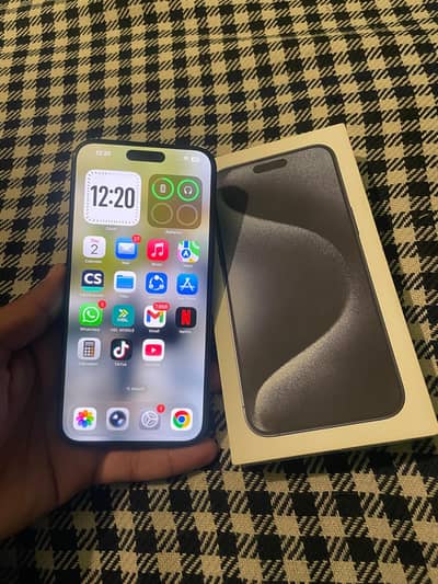 iPhone 15 Pro max 512gb factory unlocke