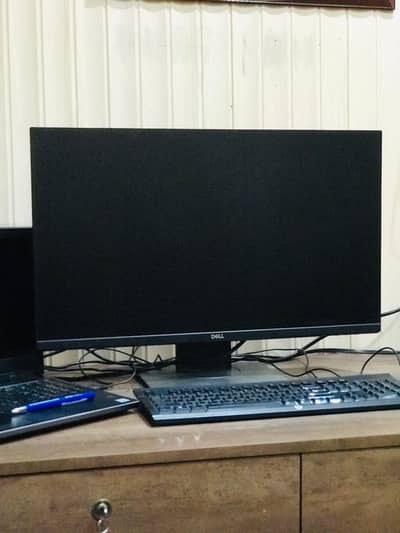 Dell 27" 2K LED-LCD Monitor P2720DC - USB-C Borderless