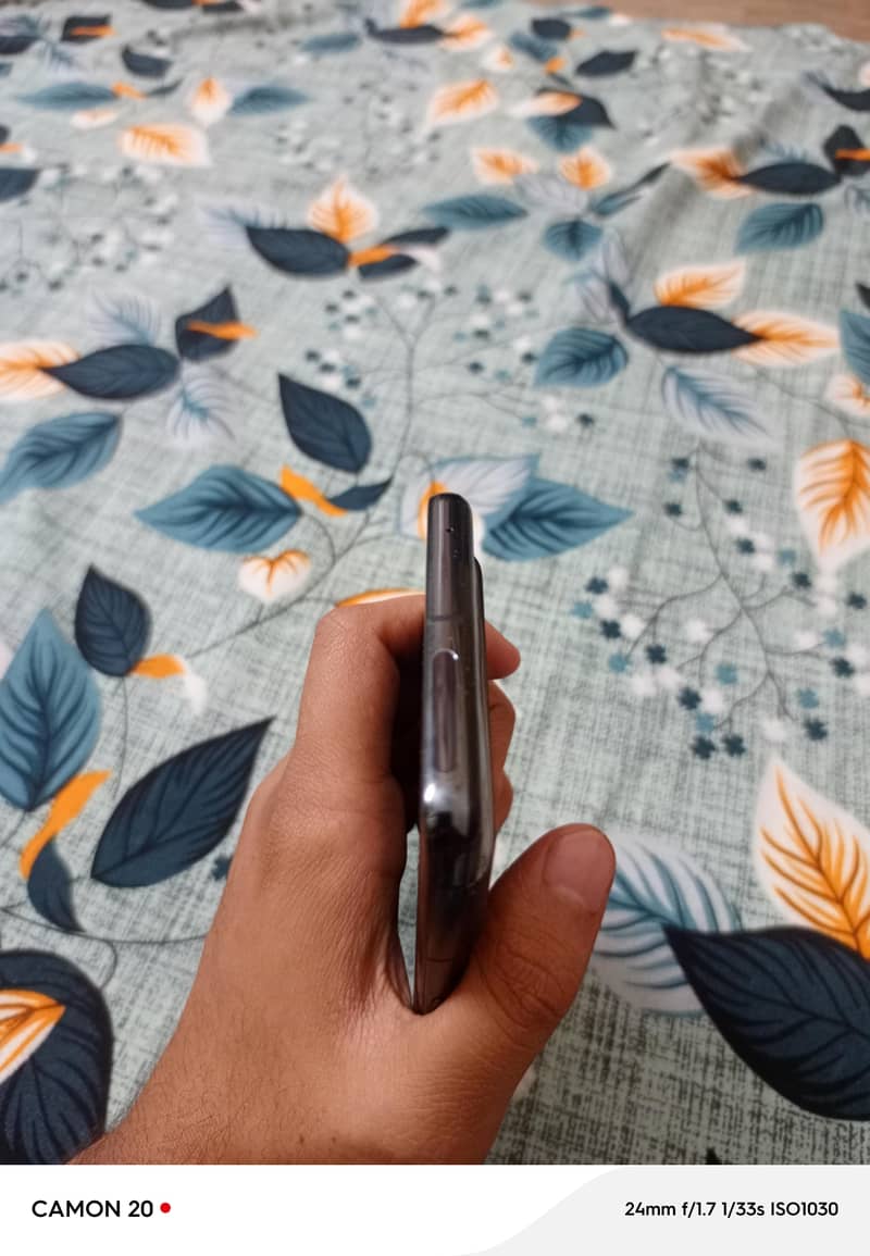 Google pixel 7 pro 4