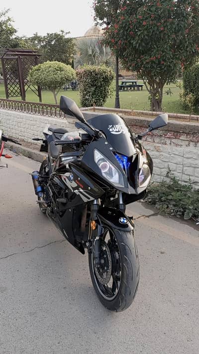 BMW S1000RR